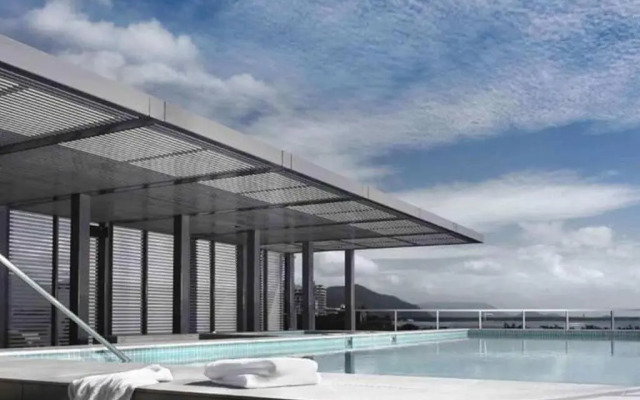 301 Harbour View