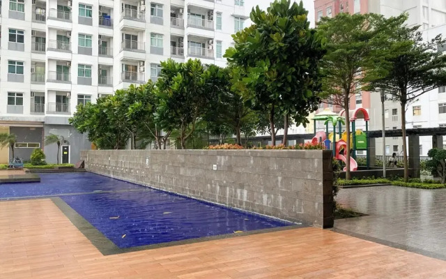 Spacious And Comfortable 2Br At Green Bay Condominium Apartment