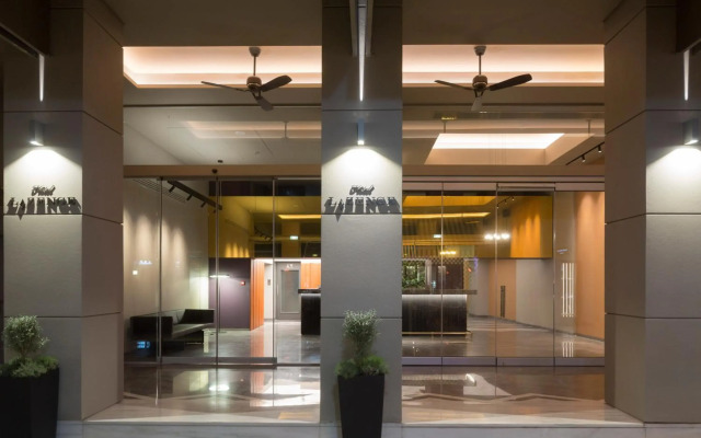 Lozenge Hotel
