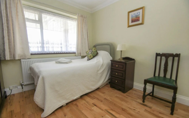 Dean Court Bungalow Parking by Brighton Holiday Lets