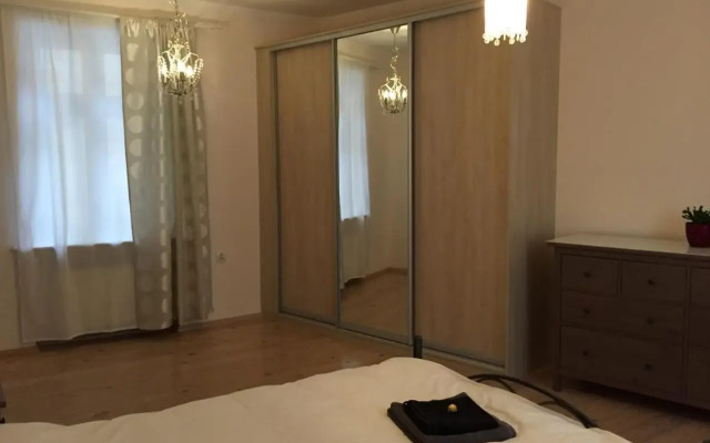 M&M Centrum Apartments