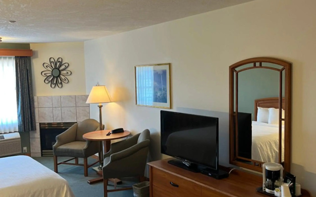 The Grand Hotel Nanaimo