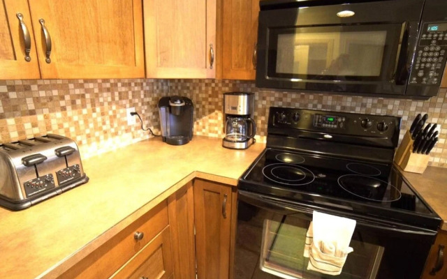 Courtyard View at Playa #436