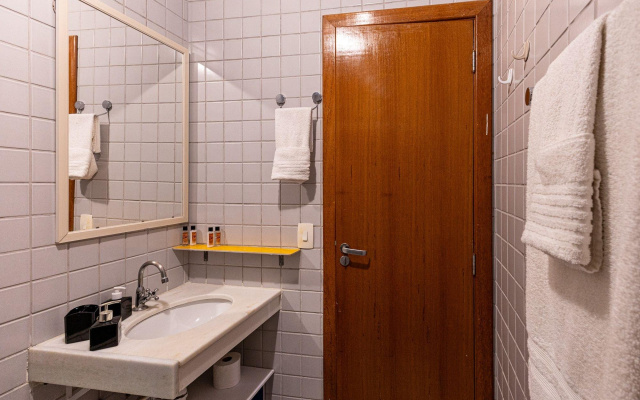 Apartamento Copacabana 200m da praia - wifi grátis - CP5