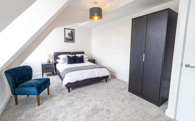 Luxurious 2-Bed apartment in Solihull - NEC / BHX