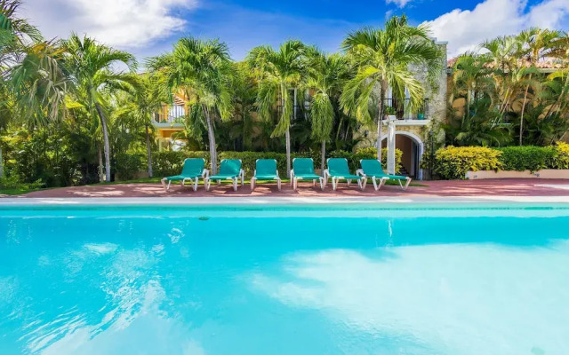 Oasis Cocotal Family 4BR Apartment in Punta Cana