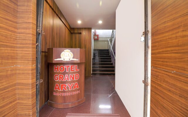 Fabhotel Grand Arya
