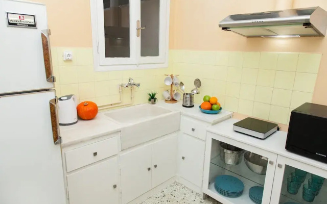 Gorgeous Apartment with Great View to The Park!