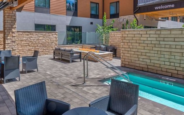 Quality Inn & Suites South Lake Tahoe