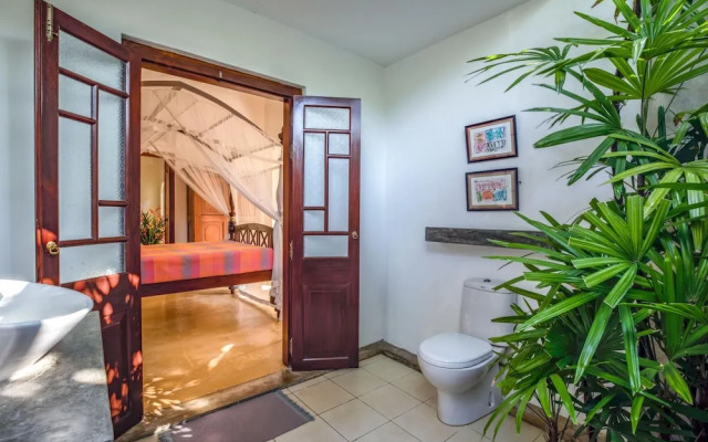 Refurbished Family Village House With Private Pool