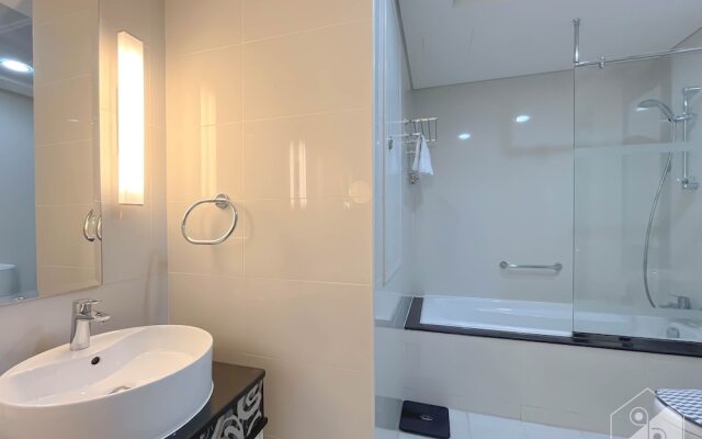 Damac Dubai Mall Luxury 1B