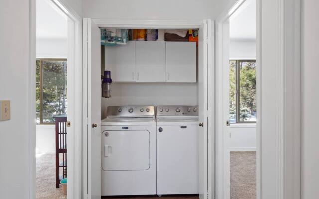 Royal Retreat by Boutiq