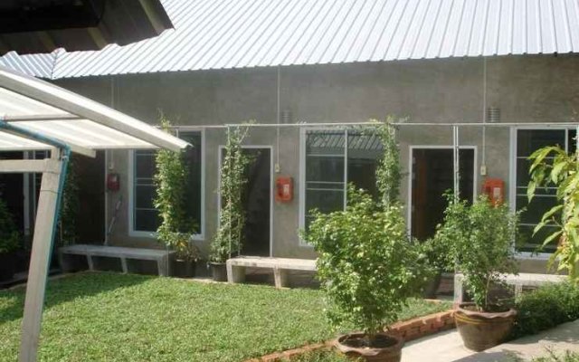 Zan Pla Nade Guesthouse