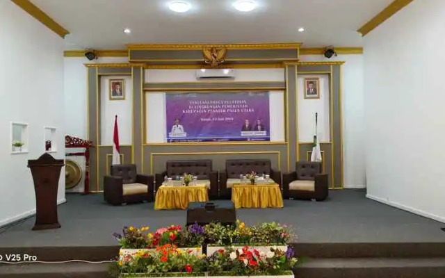 The Rich Hotel Penajam Town