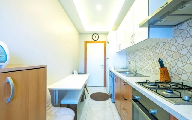 Peaceful Duplex Flat With Adalar View in Maltepe