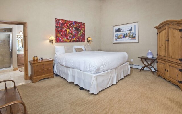 2239a Chamonix 3 Bedroom Home by Redawning