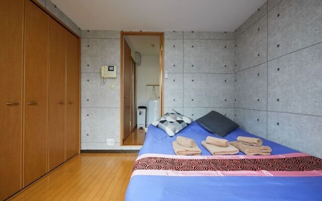 Residential Hotel Amika-F Sangenjaya 303
