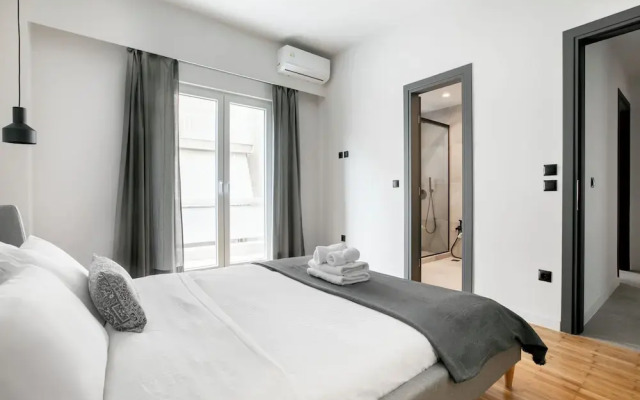 Astoria -Luxury 2-BR Apartment in Athens