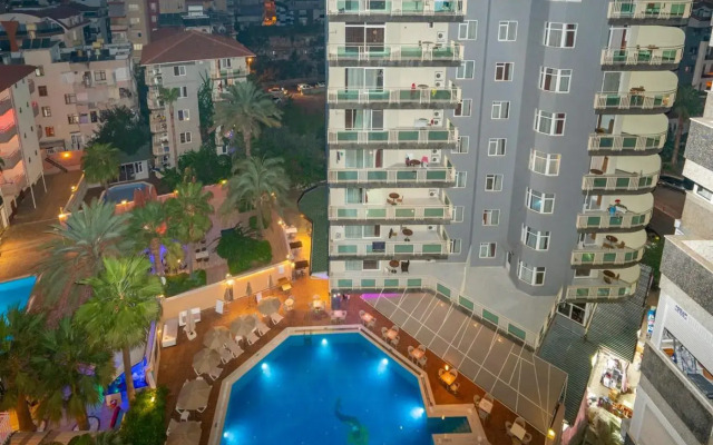 Carmen Suite Hotel