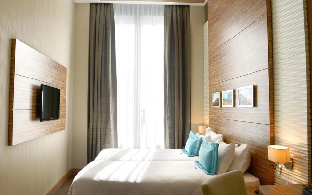 Grand Hotel Downtown