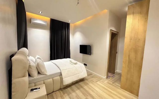 Enclave Hills Hotel