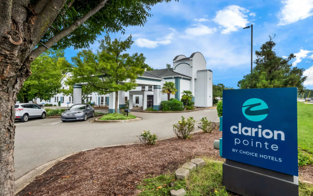 Clarion Pointe Apex – Holly Springs