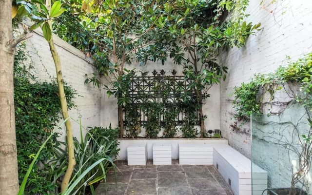 Ovington Gardens by Onefinestay
