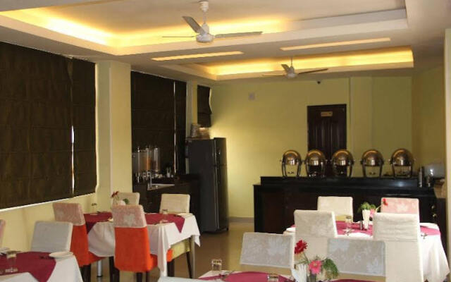 Clarks Inn Nehru Place
