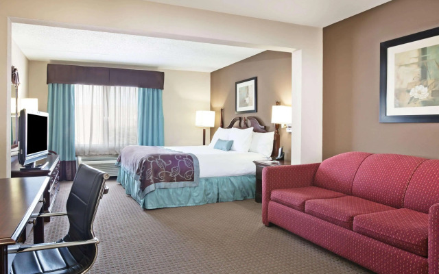 Holiday Inn Express And Suites Arlington North - Stadium Area by IHG