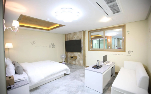 Cheonan Hound Hotel