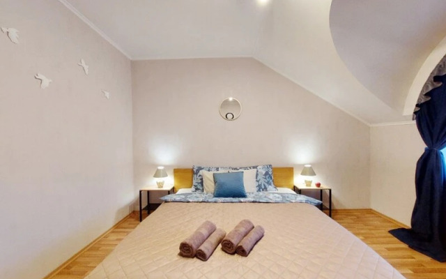 UT Островского 86