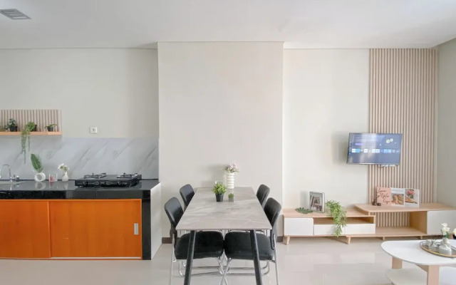 Minimalistic Designed 2Br Nifarro Park Apartment