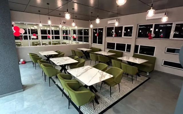 Sun Stone Hotel & Club