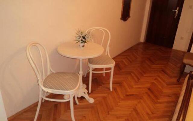 Apartments Racetin