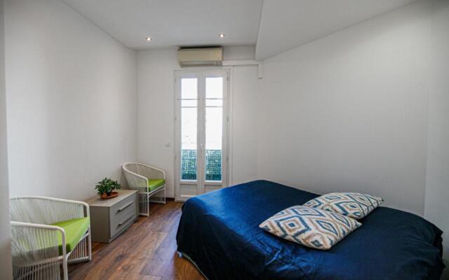 BAMBOO PLAGE AP4220 by Riviera Holiday Homes