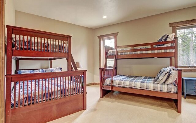 Highlands Hideaway - Private Home by RedAwning