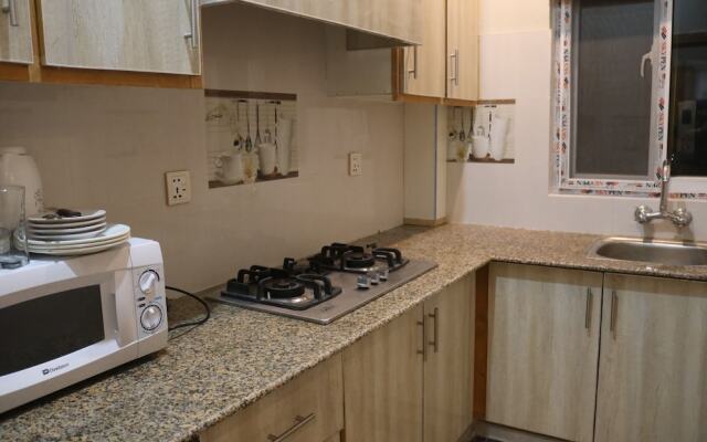 Sab Hotel & Residences