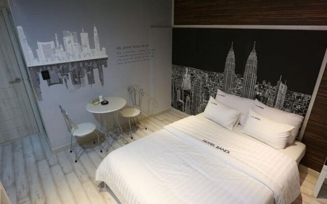 Goodstay Bandi Hotel