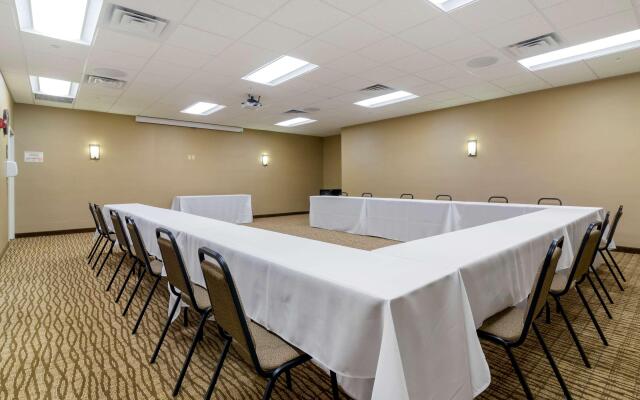 Comfort Inn & Suites Mandan - Bismarck