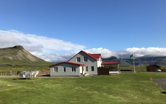 Suður-Bár Guesthouse