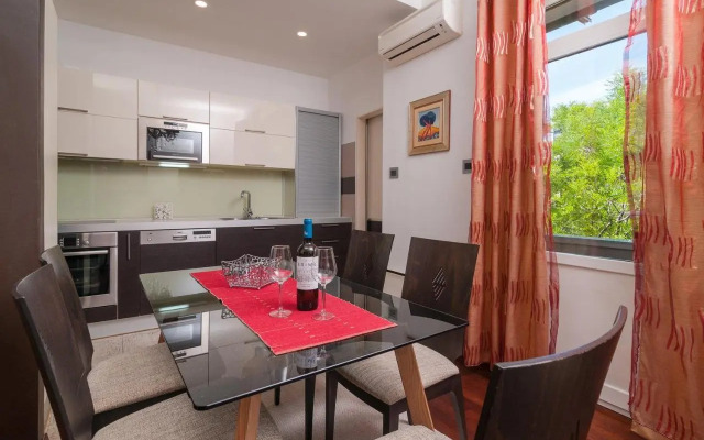 Luxury Rooms 7heaven Suite Apartment