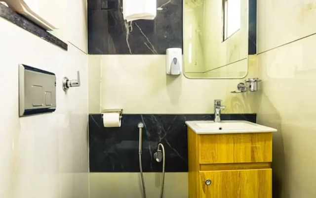 Comfortable 1 Bhk Serviced Apartment w Hill View