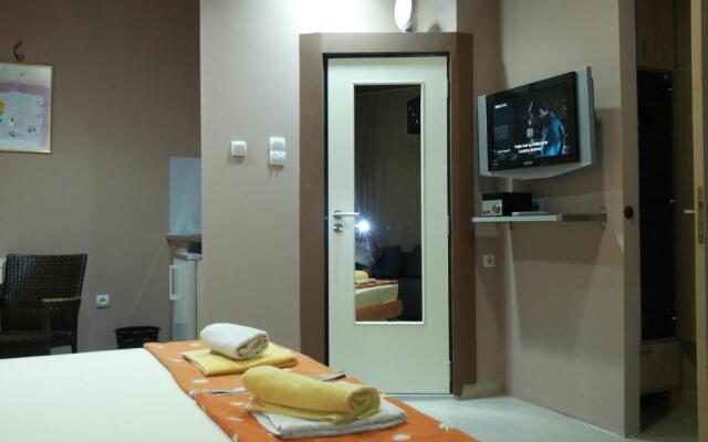Apartments Iva Shop
