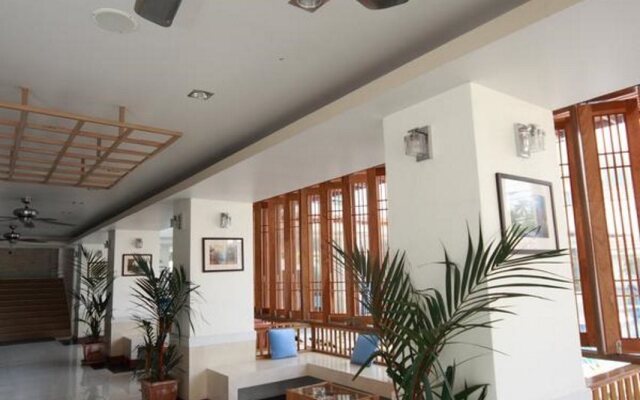 First Residence Hotel