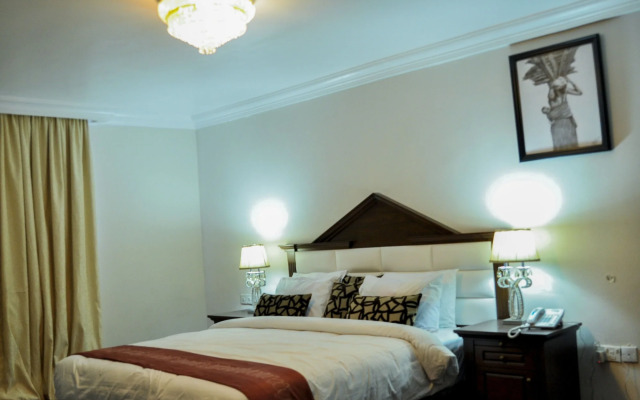 Fritz Apartments and Suites