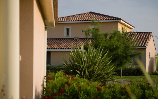 Semi-detached Home in Mediterranean Style in Languedoc