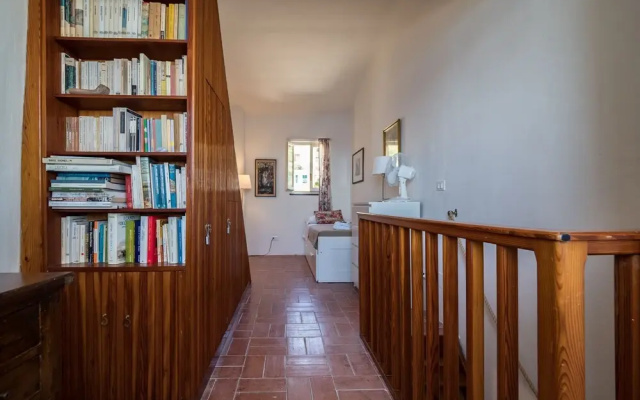 Refilea Sea View Tower Villa
