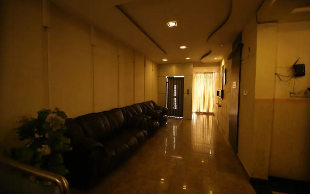 OYO 4127 Hotel City Pulse