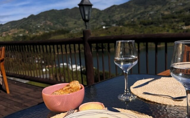 1714 Hotel Boutique Peñol- Guatapé.