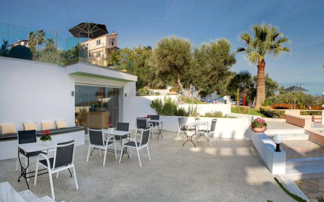 Villa Life